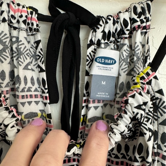 Old Navy Romper Black and White Size Medium Cover Up Resort - Picture 2 of 4
